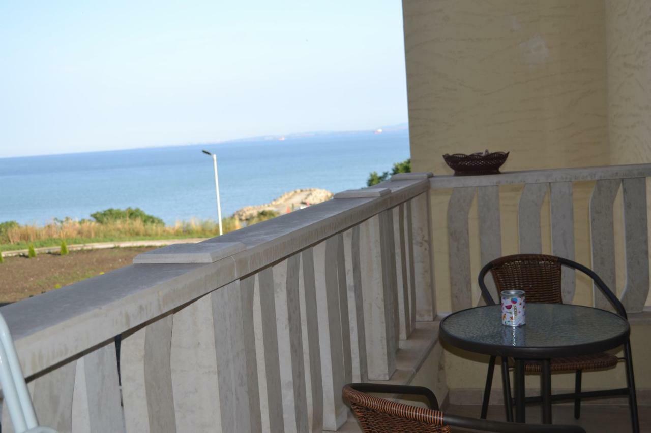Apartment Aquamarine Бургас Экстерьер фото